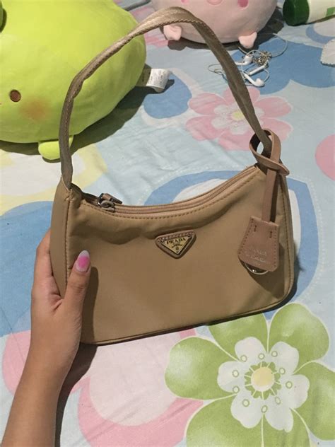 prada hobo bag re edition 2000